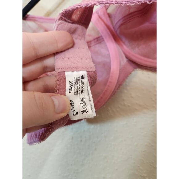 Wacoal Women's Pink Stretch Comfortable Adjustable Clasp Balconette Bra Size 38C - Picture 4 of 4
